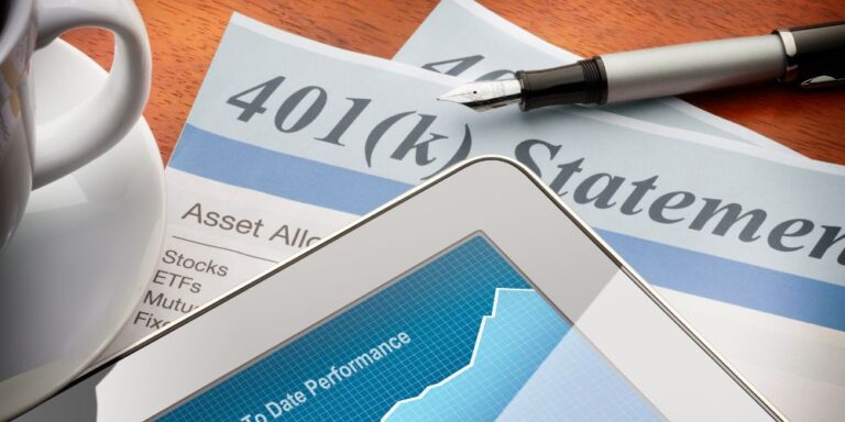 How Tip Income Impacts Your Restaurant’s 401(k) Plan: Guidance from a McAllen CPA